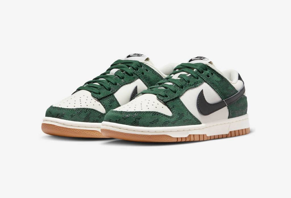 Men's Nike Dunk Low Green Snake Shoes