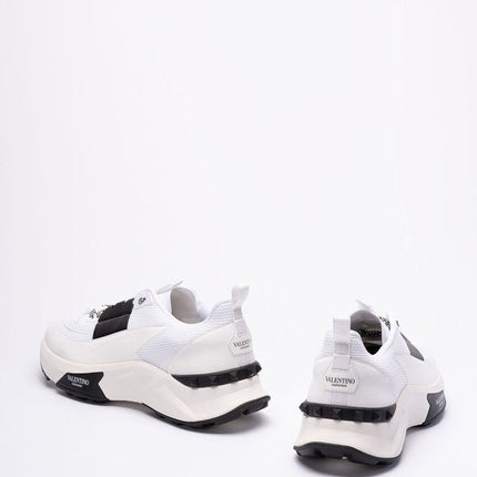 Men's Valentino Garavani Baskets True Act White Sneakers