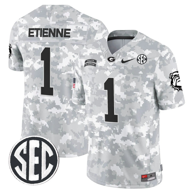 Trevor Etienne Green Bay Packers 2026 Salute to Service Vapor Limited Jersey – Arctic Camo
