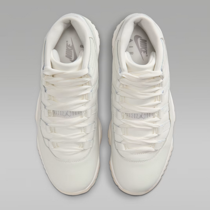 Men's Nike Air Jordan 11 Pearl Shoes
