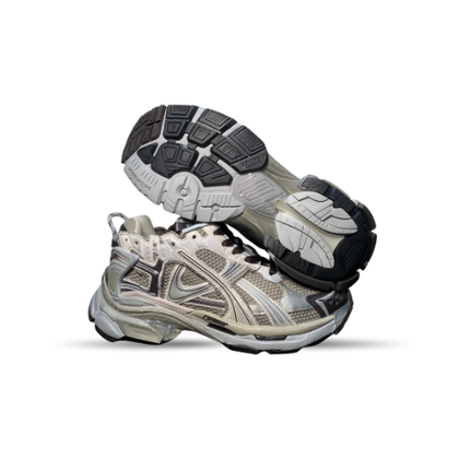 Men's Balenciaga Phantom Sneaker In Silver Brown