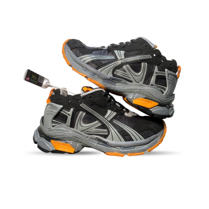 Men's Balenciaga Phantom Sneaker In Black Orange