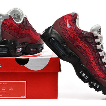 Men's Nike Air Max 95 KITH Dark Beetroot Shoes