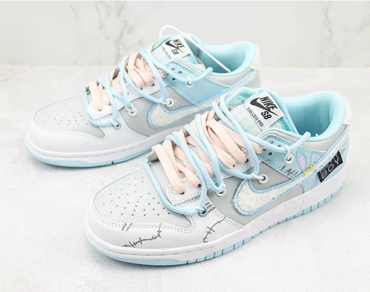Men's Nike SB Dunk Low Pretty Boy Shoes