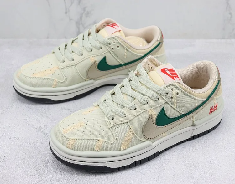 Men's Nike SB Dunk Low Jarritos Shoes