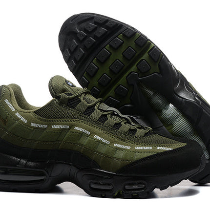 Men's Undefeated x Nike Air Max 95 'Medium Olive' Shoes