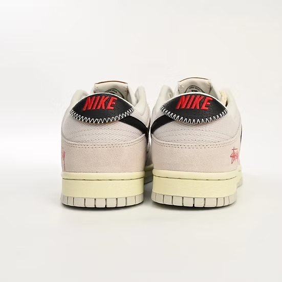 Men's Stussy x Nike SB Dunk Low Stussy  Shoes