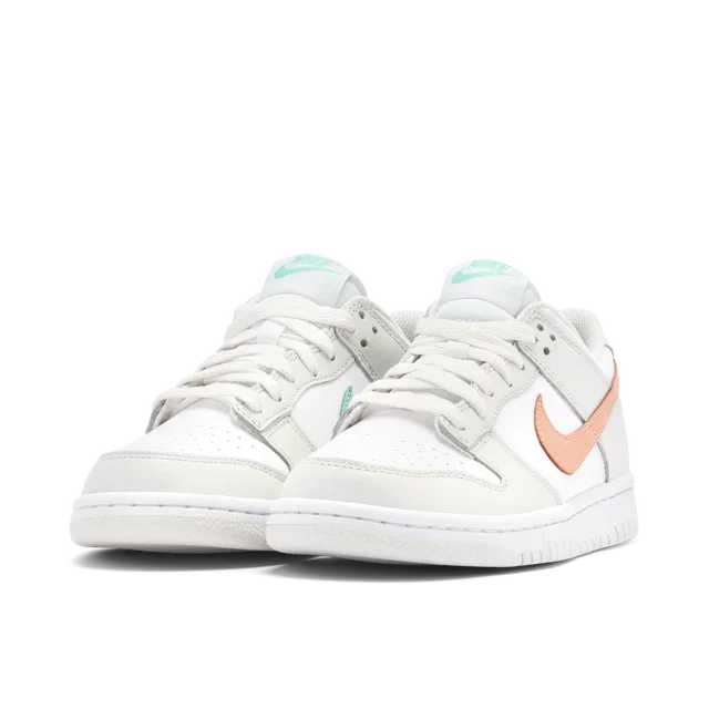 Men's Nike Dunk Low Tropical Twist Shoes
