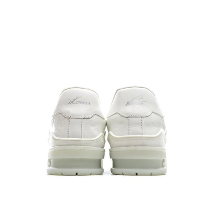Men's Louis Vuitton Trainer Sneaker Shoes A19
