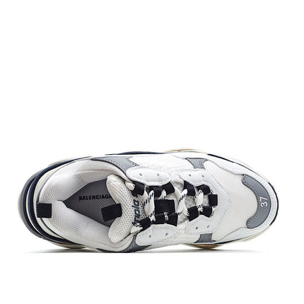 Men's Balenciaga Triple S Sneaker Shoes V18