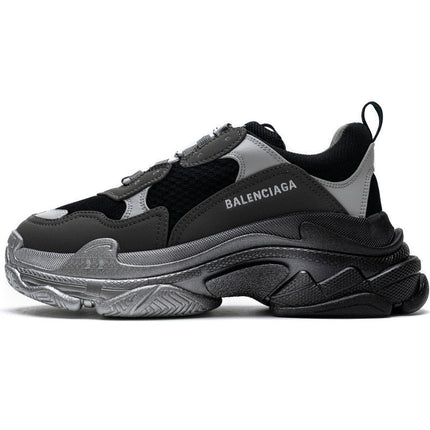 Men's Balenciaga Triple S Sneaker Shoes V37