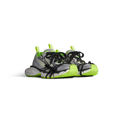 Men's Balenciaga 3XL Sneaker In White And Black