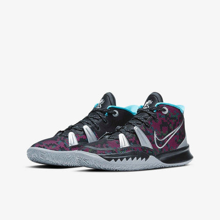 Men's Kyrie 7 Pixel Camo Purple Shoes