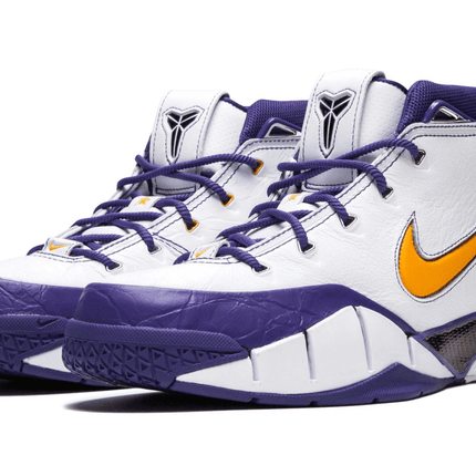 Men's Air Kobe 1 Close Out Shoes