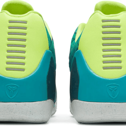 Men's Kobe 9 EM Easter Shoes