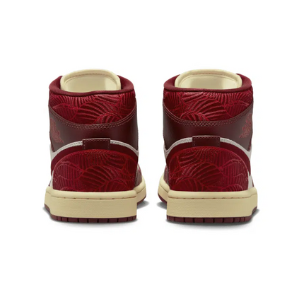 Men's Nike Air Jordan 1 High Tiki Leaf Team Red Shoes