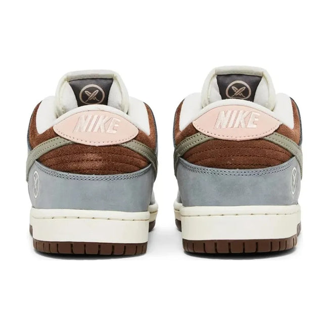 Men's Nike Yuto Horigome X Dunk Low SB Wolf Grey Shoes