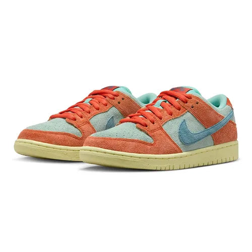 Men's Nike SB Dunk Low Orange Emerald Shoes