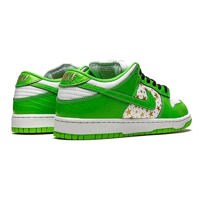 Men's  Supreme x Nike SB Dunk Low OG QS Gold Stars Shoes