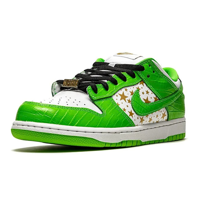 Men's  Supreme x Nike SB Dunk Low OG QS Gold Stars Shoes