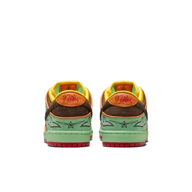 Men's Nike SB Dunk Low Tourmaline Shoes