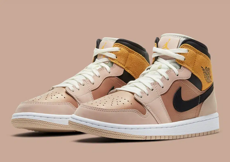 Men's Nike Air Jordan 1 High Particle Beige Shoes