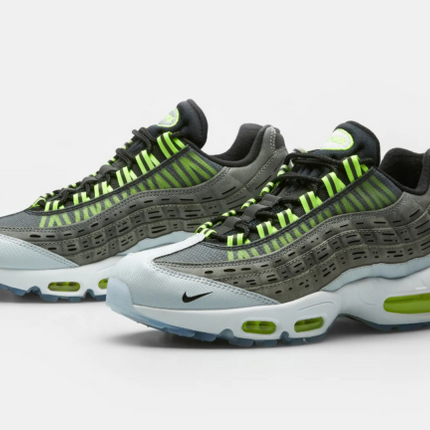 Men's Nike Supreme x Air Max 95 Lux ‘Black' Shoes