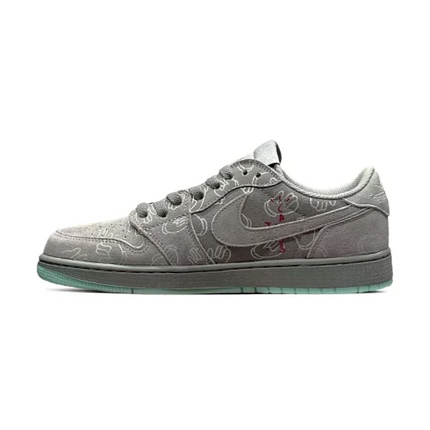 Men's Travis Scott x Air Jordan 1 Retro Low ‘ Cool Grey' Shoes