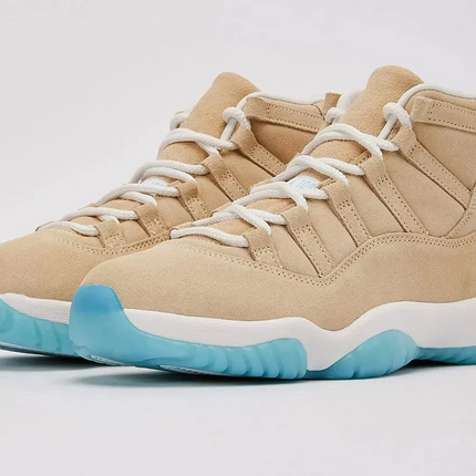Men's Nike Air Jordan 11 H Town Shoes