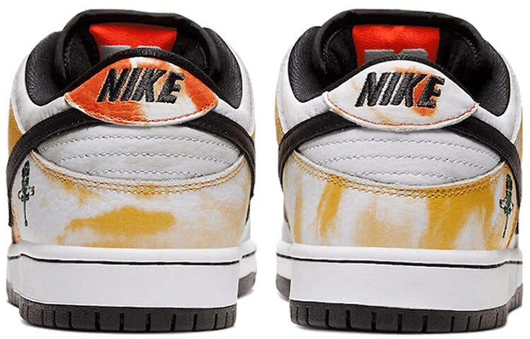 Men's Nike SB Dunk Low Dye Raygun Shoes