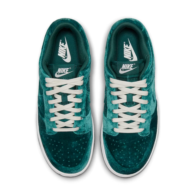 Men's Nike Dunk Low Atomic Teal  Shoes